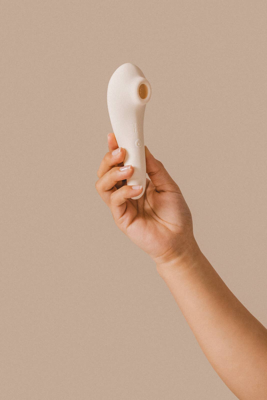 Jasmine | Elegant Clitoral Sucking Vibrator | Ocean Plastic